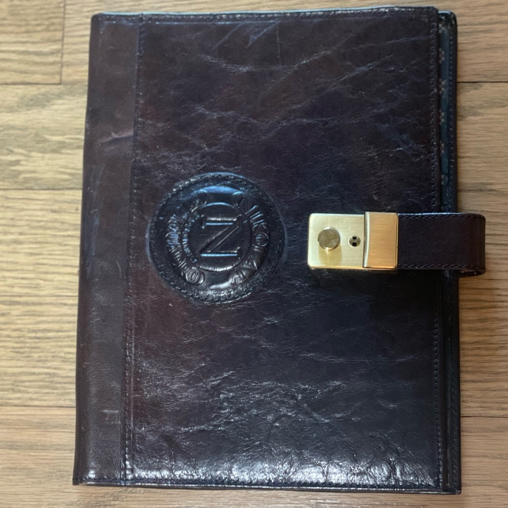 Nicolai Piquadro Dark Brown Italian Leather Agenda Organizer with Lock & Key